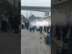 MYUAV FC30X দেয়াল পরিষ্কারের অপারেশনের জন্য বাঁধা ড্রোন