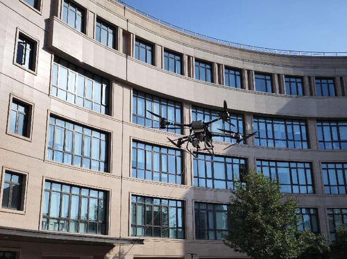 সম্পর্কে সর্বশেষ সংস্থার খবর MYUAV FC30S ইন্টিগ্রেটেড সিটি ম্যানেজমেন্টের জন্য আলোকসজ্জা চিত্কারকারী ফোকারলাইট ইন্টিগ্রেটেড মাউন্ট অ্যাপ্লিকেশন